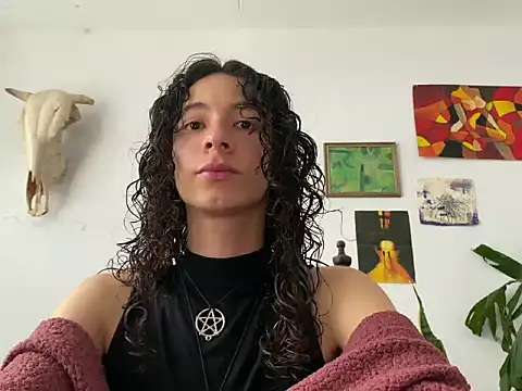 Snapshot of camille_delrey chatting on September 18, 2025, 9:18 pm camille delrey online show from September 18, 2025, 9:18 pm