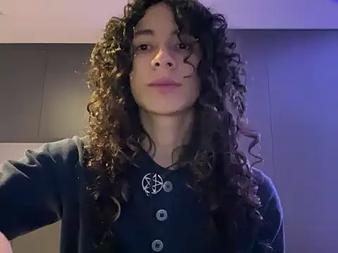 Snapshot of camille_delrey chatting on October 12, 2025, 5:42 am camille delrey online show from October 12, 2025, 5:42 am