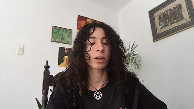 Snapshot of camille_delrey chatting on November 23, 2025, 6:07 pm camille delrey online show from November 23, 2025, 6:07 pm