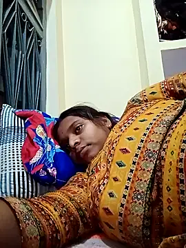 Hot crety online show from November 25, 2025, 5:19 am