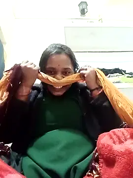 Hot crety online show from January 9, 2026, 2:46 pm