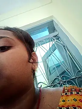 Hot crety online show from October 7, 2025, 3:18 am