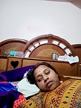 Hot crety online show from September 25, 2025, 1:17 pm