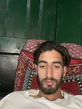 lyath3245 online show from April 9, 2026, 7:20 pm