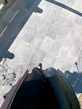 meomeocute online show from November 23, 2025, 4:33 am