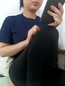 MinhChauXXX19 online show from March 30, 2026, 8:05 am