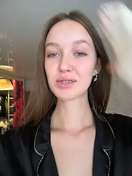 Snapshot of ElliRose chatting on November 28, 2025, 7:30 am ElliRose online show from November 28, 2025, 7:30 am