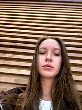 Snapshot of ElliRose chatting on November 10, 2025, 6:40 am ElliRose online show from November 10, 2025, 6:40 am