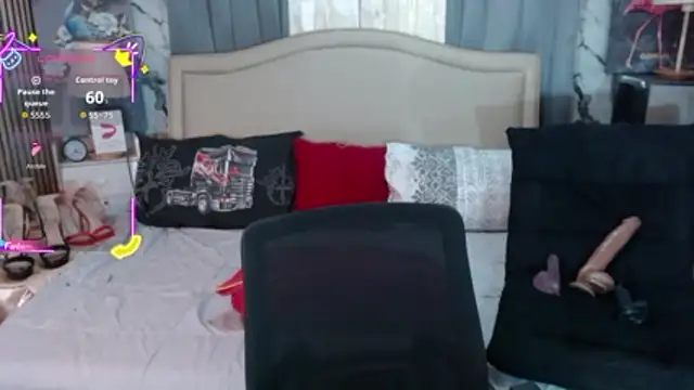 Ninawilsonx online show from March 11, 2026, 12:54 pm