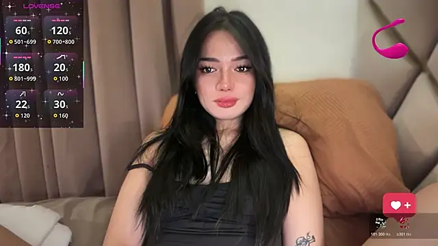 Snapshot of hadahera chatting on June 2, 2026, 11:43 am hadahera online show from June 2, 2026, 11:43 am
