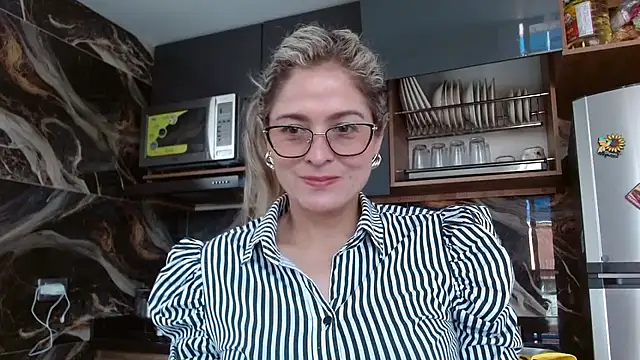 linda-mature43 online show from October 2, 2025, 3:26 pm