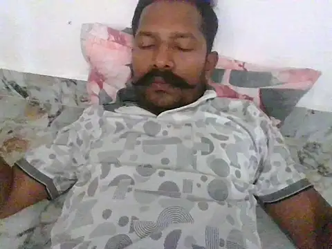 Snapshot of hosur_horny chatting on April 17, 2026, 2:20 pm hosur horny online show from April 17, 2026, 2:20 pm