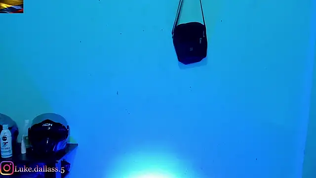 zeus 7777 online show from March 17, 2026, 1:14 pm