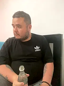 Chimbo-1996 online show from October 22, 2025, 9:46 pm