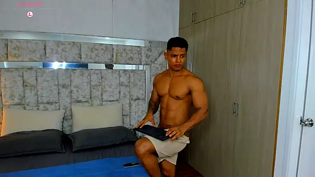 markustheroy333 online show from November 27, 2025, 9:59 pm