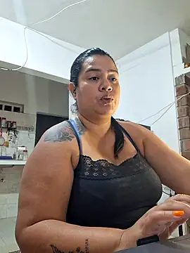 NARNYALABELLA online show from October 4, 2025, 12:45 am