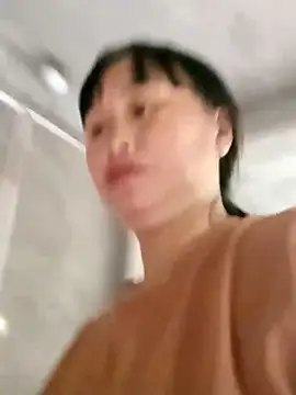 maple694 online show from October 12, 2025, 4:47 am