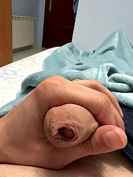 elcalabacin online show from October 18, 2025, 3:47 pm