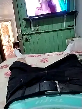 12dery online show from October 14, 2025, 1:12 pm