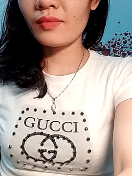 Hinna x online show from March 3, 2026, 1:18 pm