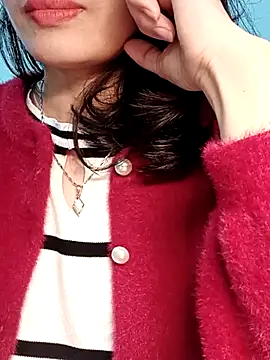 Hinna x online show from February 12, 2026, 3:34 pm