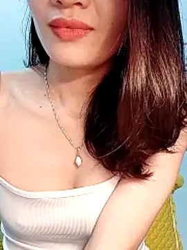 Snapshot of Hinna_x chatting on April 25, 2026, 2:47 am Hinna x online show from April 25, 2026, 2:47 am