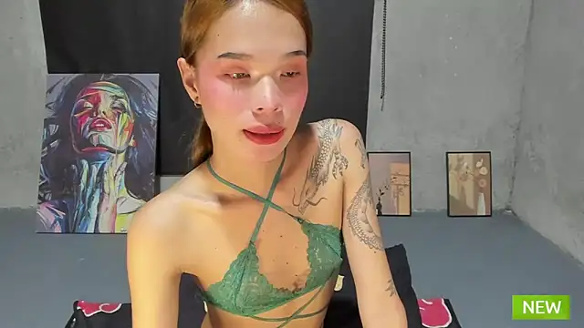 Colette Thompson online show from October 22, 2025, 4:50 pm