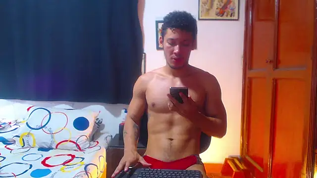 RuiMaddoox online show from October 1, 2025, 5:06 pm