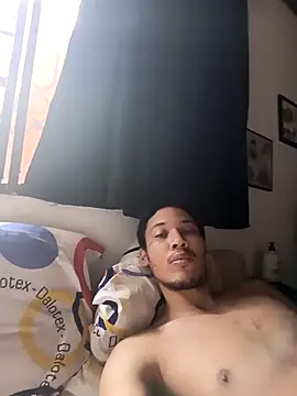 RuiMaddoox online show from October 3, 2025, 1:56 pm