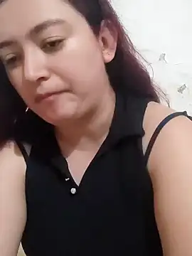 Anaa Rose online show from December 14, 2025, 1:28 pm