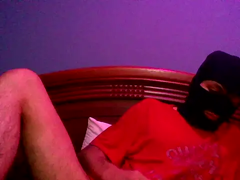 Sebas34  online show from April 8, 2026, 11:06 pm