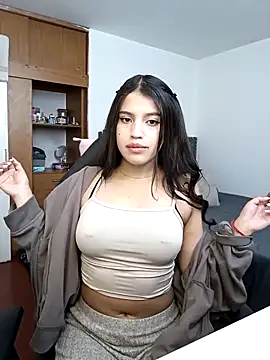 Snapshot of asumi_18 chatting on October 2, 2025, 12:52 pm asumi 18 online show from October 2, 2025, 12:52 pm