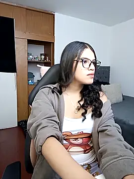 Snapshot of asumi_18 chatting on September 10, 2025, 3:00 pm asumi 18 online show from September 10, 2025, 3:00 pm