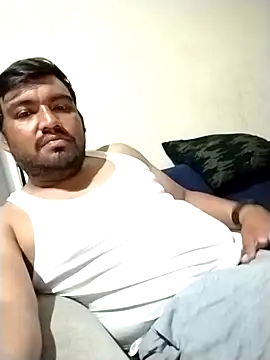 yisus1428 online show from September 14, 2025, 6:03 am