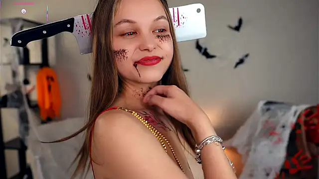 OdellaGillingham online show from October 30, 2025, 7:11 pm