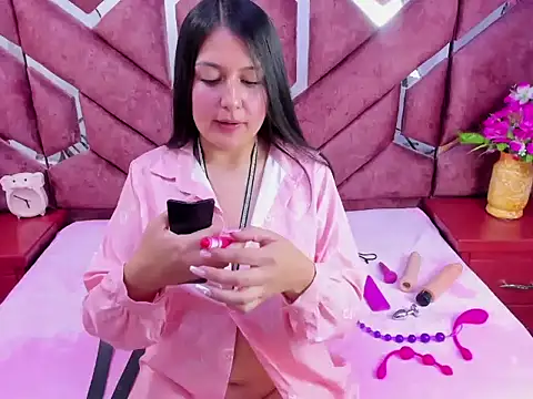 Mia Sweet 20 online show from September 10, 2025, 8:41 pm