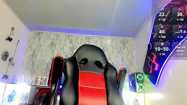 Snapshot of Madison_Mujica chatting on October 22, 2025, 11:20 am Madison Mujica online show from October 22, 2025, 11:20 am