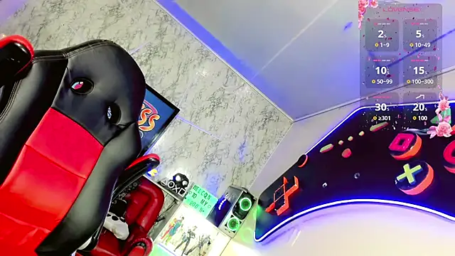 Snapshot of Madison_Mujica chatting on October 21, 2025, 10:58 am Madison Mujica online show from October 21, 2025, 10:58 am