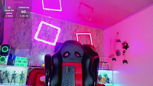 Snapshot of Madison_Mujica chatting on October 1, 2025, 11:14 am Madison Mujica online show from October 1, 2025, 11:14 am