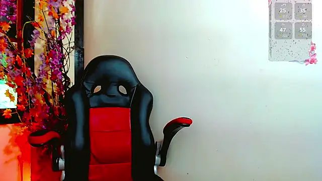 Snapshot of Madison_Mujica chatting on September 16, 2025, 11:11 am Madison Mujica online show from September 16, 2025, 11:11 am