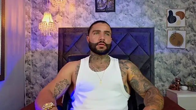 Apolo rousse1 online show from September 12, 2025, 8:41 pm