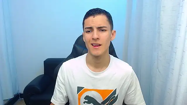 Matiius18 online show from March 24, 2026, 2:17 pm