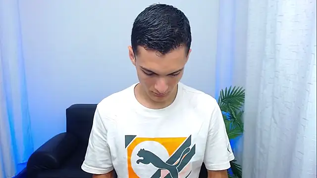 Matiius18 online show from January 9, 2026, 2:13 pm