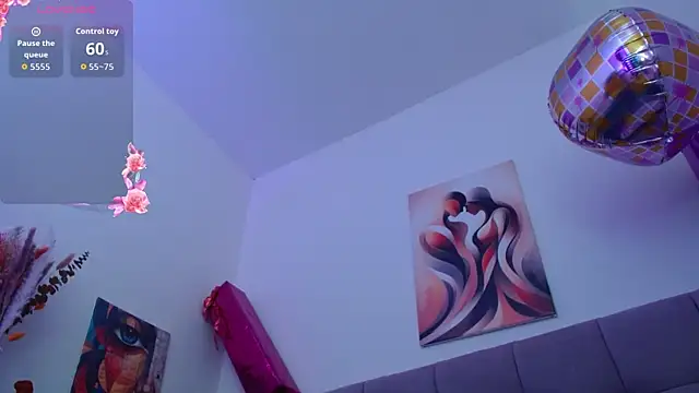 Snapshot of Lola_wish1 chatting on September 28, 2025, 9:49 am Lola wish1 online show from September 28, 2025, 9:49 am