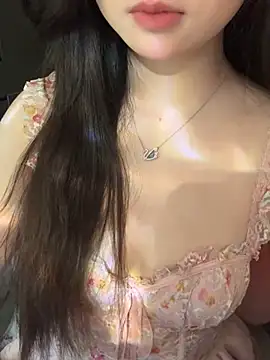 Snapshot of Nana_kute20 chatting on April 7, 2026, 3:58 pm Nana kute20 online show from April 7, 2026, 3:58 pm