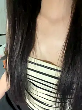 Dior baby online show from October 15, 2025, 1:15 am