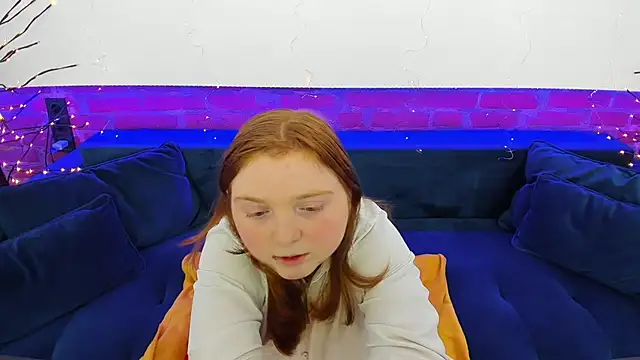 KattyRose8 online show from December 5, 2025, 6:50 pm