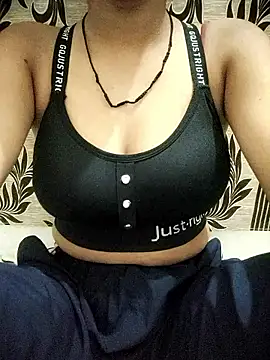 Nikita-Singh88 online show from October 15, 2025, 3:20 pm