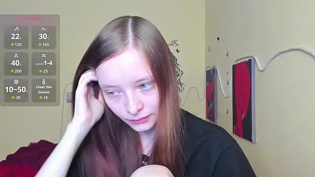 AliceHaris online show from September 14, 2025, 1:06 am