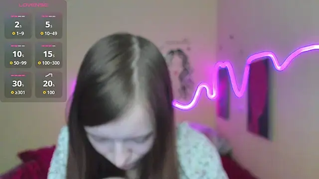 AliceHaris online show from September 27, 2025, 1:45 am